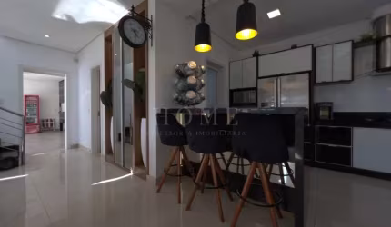 CASA IMPECÁVEL À VENDA - PERFEITA PARA SUA FAMÍLIA!