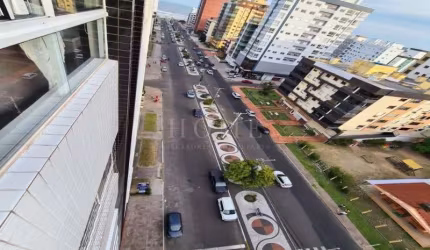 ENCONTRE SEU NOVO LAR: APARTAMENTO ENCANTADOR À VENDA