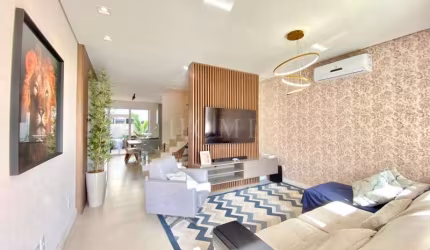 CASA EM CONDOMINIO COM 2 DORM
