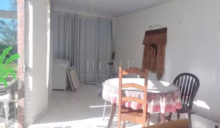 CASA COM 5 DORM SENDO 2 SUITES  BAIRRO ZONA NORTE
