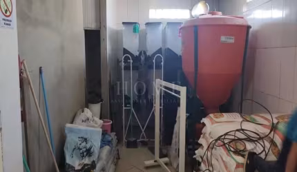 PRÉDIO COMERCIAL RESIDENCIAL Á VENDA!