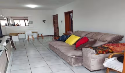 APARTAMENTO COM 2 DORM BEM LOCALIZADO!