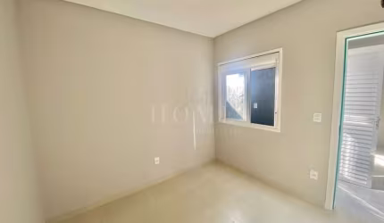 CASA COM 3 DORMITÓRIOS, SENDO 1 SUÍTE, VAZIO!