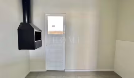 CASA COM 2 DORM SENDO 1 SUITE