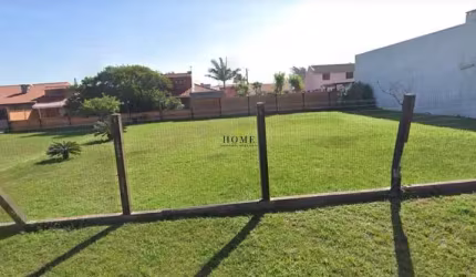2 Lotes à venda juntos próximo ao mar