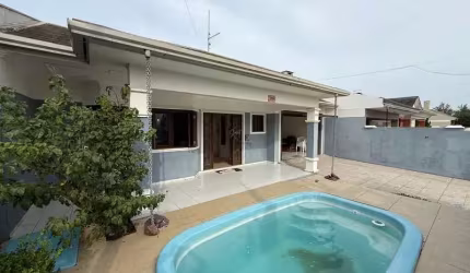 Casa à venda em Atlântida Sul!
