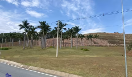 EXCELENTE ÁREA  INDUSTRIAL DE 212.028,44 m² LOCALIZADO NA ALTURA DO KM 70 DA RODOVIA PRESIDENTE CASTELO BRANCO, PROXIMO OUTLET CATARINA