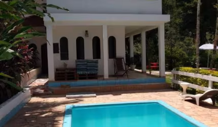 LINDO SITIO DE 30.000 METROS COM ESCRITURA, CACHOEIRA E LAGO À VENDA EM SANTA ISABEL.