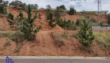 EXCELENTE TERRENO PLANO DE 750 M² À VENDA NO RECANTO MARAVILHA III, SANTANA DO PARNAIBA