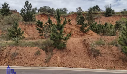 EXCELENTE TERRENO DE 900 M² ( 5,5 X 45) À VENDA NO RECANTO MARAVILHA II, SANTANA DE PARNAIBA.