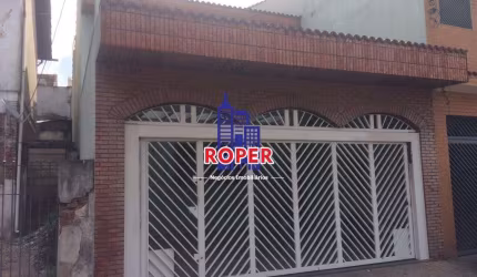 EXCELENTE SOBRADO DE 220 M²/4 DORMITÓRIOS/ 3 VAGAS À VENDA  NO TATUAPÉ.