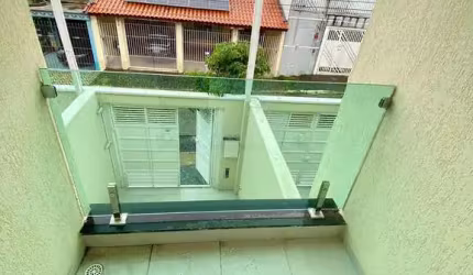 LINDO SOBRADO À VENDA NA VILA FORMOSA COM 3 DORMITÓRIOS/1 SUÍTE/3 BANHEIROS/2 VAGAS DE GARAGEM PRÓXIMO A COMÉRCIOS