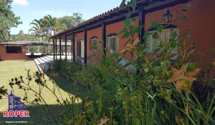 EXCELENTE SITIO COM 51.000 M²/CASA SEDE/PISCINA/ESPAÇO GOURMET À VENDA EM SANTA ISABEL