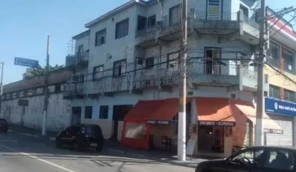 EDIFICIO DE TRÊS ANDARES COM 375 M² ÁREA CONSTRUÍDA E 125 M² TERRENO  À VENDA NO TATUAPÉ, FRENTE O METRÔ CARRÃO
