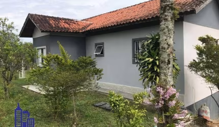 EXCELENTE CHÁCARA DE 5.890 M² COM CASA SEDE/PISCINA/ÁREA GOURMET E LAGO DE PESCA À VENDA EM BIRITIBA USSU, MOGI DAS CRUZES