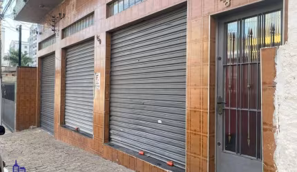 EXCELENTE SALÃO COMERCIAL COM 100 M² ÁREA CONSTRUIDA/2 BANHEIROS/1 COPA PARA ALUGAR NA VILA EMA