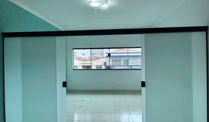 EXCELENTE SALA COMERCIAL COM 40 M²/1 BANHEIRO PARA ALUGAR NO IPIRANGA