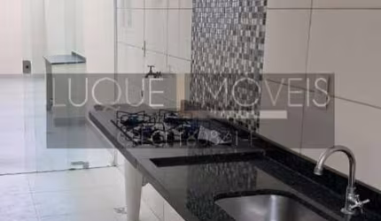 Casa com 2 quartos à venda no Jardim Regente, Indaiatuba  por R$ 450.000