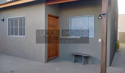 Casa com 2 quartos à venda no Jardim Barcelona, Indaiatuba  por R$ 490.000