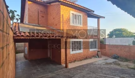 Casa com 3 quartos à venda no Jardim Santiago, Indaiatuba  por R$ 890.000