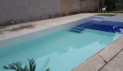 Vendo pequeno sítio na melhor localização TINGUÁ a 200 MT da estrada federal de Tinguá.