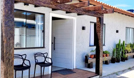 Vendo uma excelente casa em Búzios