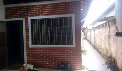 Casa com 3 quartos em Itanhaém.