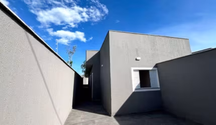Casa para Venda em Itanhaém, Jardim Guacyra, 2 dormitórios, 1 suíte, 1 banheiro, 2 vagas