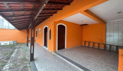 Casa para Venda em Itanhaém, Jamaica, 2 dormitórios, 1 suíte, 1 banheiro, 4 vagas