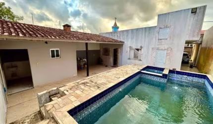 Casa para Venda em Itanhaém, Tupy, 3 dormitórios, 1 suíte, 2 banheiros, 2 vagas