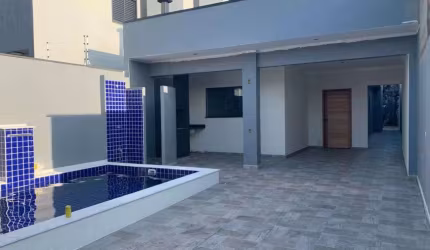 Casa para Venda em Peruíbe, Nova Peruibe, 2 dormitórios, 1 suíte, 2 banheiros, 2 vagas