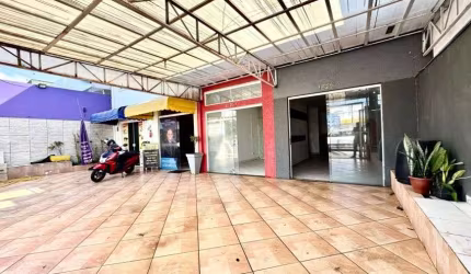 Sala comercial à venda em Peruíbe.