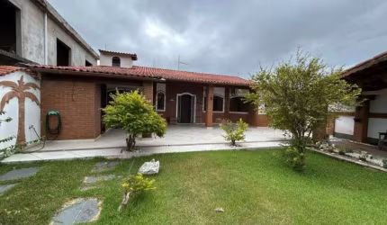 Casa para Venda em Itanhaém, Jardim Lindomar, 2 dormitórios, 1 banheiro, 2 vagas