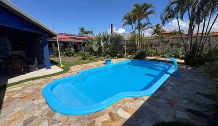 Casa de alto padrão em Itanhaém - R$ 1.150.000,00.