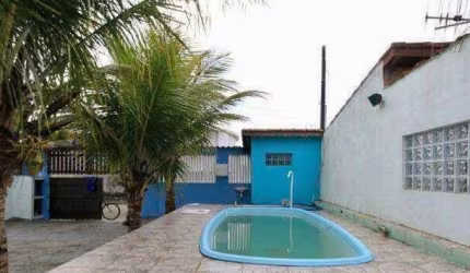 Casa com piscina à 450m do mar, Apenas 300 mil.