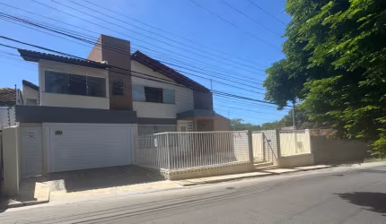 Excelente oportunidade na Farolandia