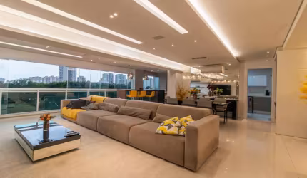Lindo Apartamento com 168m2 4 Dormitórios 2 Suítes 3 Vagas de Garagem a Venda ao lado do Bosque Maia em Guarulhos