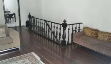 Casa, de 200m², com 4 quartos (1 suíte), bairro Boqueirão - Santos/SP