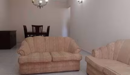 Apartamento com 2 quartos (1 suíte) e mobília, bairro Boqueirão, em Santos/SP