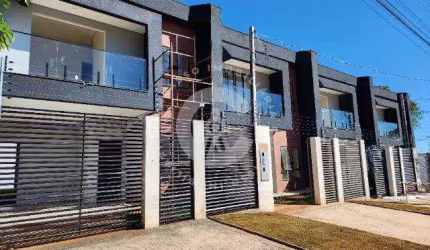 Sobrado com 3 dormitórios à venda,131.00 m , Vila Adriana, FOZ DO IGUACU - PR