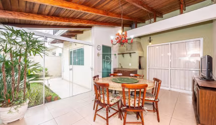 Casa em condomínio fechado com 4 quartos à venda na Rua Marcos Mocellin, 341, Santa Felicidade, Curitiba, 200 m2 por R$ 995.000