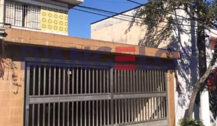 Sobrado à venda na Vila Ema, São Paulo-SP: 2 quartos, 1 sala, 3 banheiros, 2 vagas, 117m² - Imperdível!