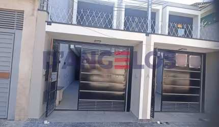 Imperdível oportunidade de casa à venda em São Paulo-SP, Jardim Ipanema: 3 quartos, 1 suíte, 2 salas, 2 banheiros, 2 vagas de garagem, 112,34 m² de área!