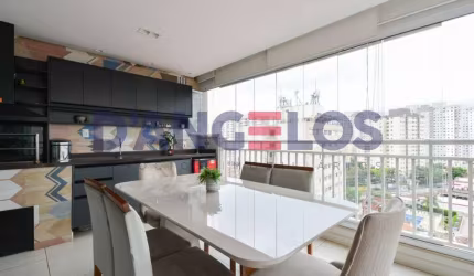 Lindo Apartamento à venda no Tatuapé com 3 quartos, 1 suíte e 2 vagas de garagem!