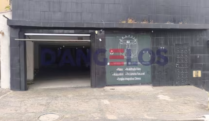 Salão Comercial à Venda na Vila Matilde, São Paulo-SP: 1 Sala, 2 Banheiros, 2 Vagas, 500m² de Área