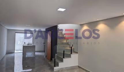 Lindo Sobrado para locação na Vila Carrão: 3 suítes, 2 salas, 4 banheiros, 4 vagas de garagem e 140,00 m² de área.