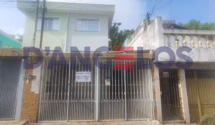 Sobrado de 3 quartos para locação em SP - 2 vagas, 2 banheiros, 90m² - A 1km do metrô Guilhermina Esperança