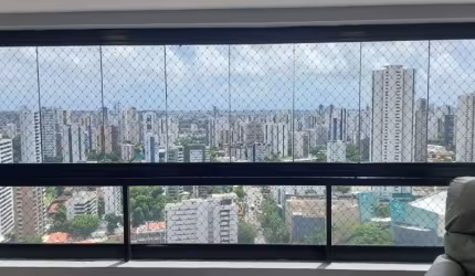Edf. Alameda 17 - Apartamento no Bairro de Casa Forte  com 4 quartos sendo 4 suítes com 206m² por R$ 1.800.000,00.