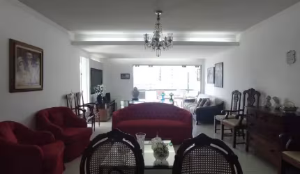 Edf. Ilha de Ischia - Apartamento com 4 quartos sendo 2 suítes  com 185m² por R$ 940MIL.