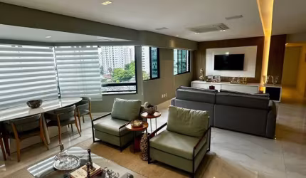 Edf. Maria Diva - Apartamento no Bairro de Casa Forte com 3 quartos sendo 3 suítes  com 150m² por R$ 1.900.000,00.